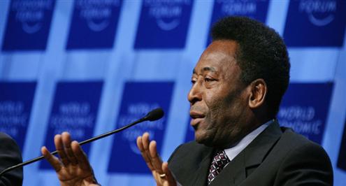  بيليه يواصل العلاج ويتجول داخل غرفته بالمستشفى 